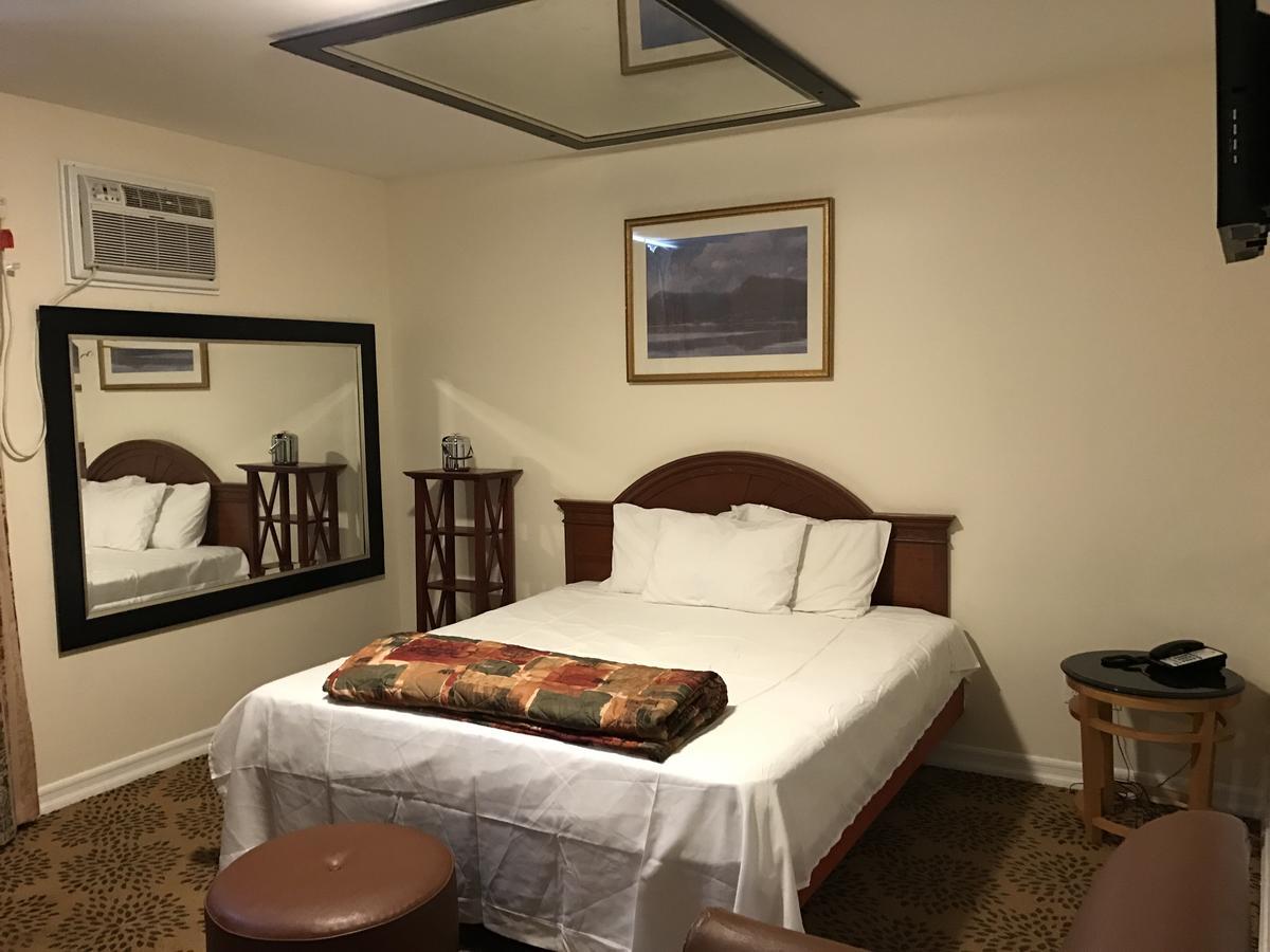 沃特伯里大苹果汽车旅馆 外观 照片
